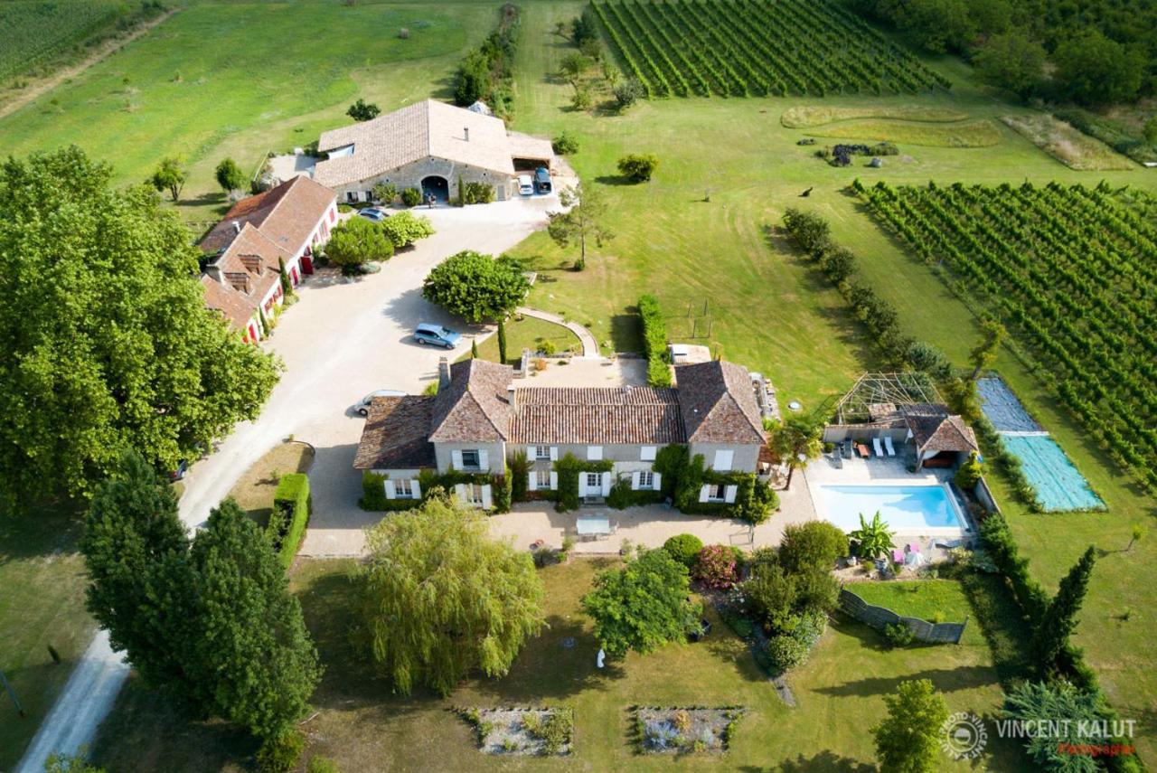 Domaine De La Queyssie Bed & Breakfast Saussignac Exterior foto