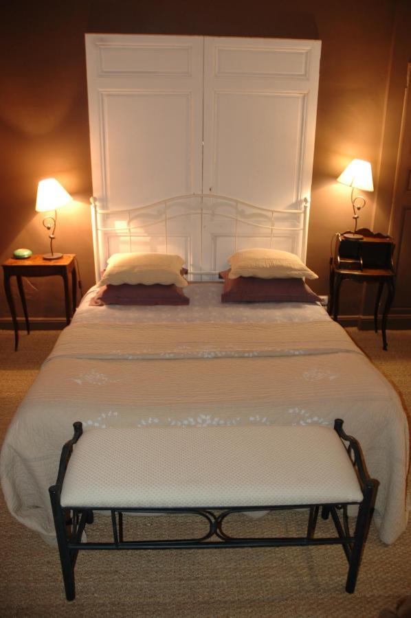 Domaine De La Queyssie Bed & Breakfast Saussignac Exterior foto