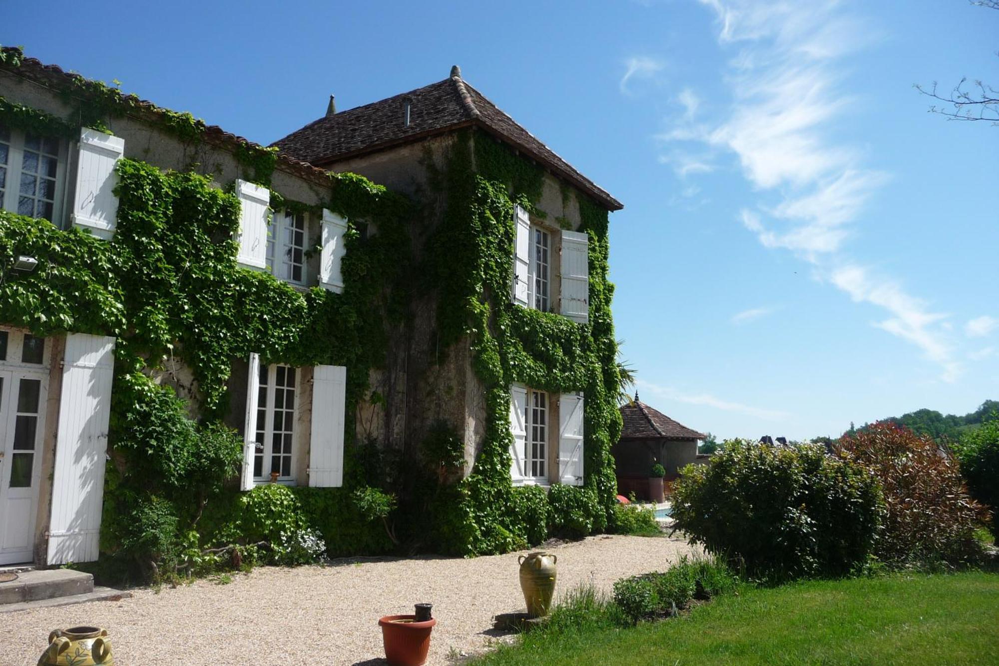 Domaine De La Queyssie Bed & Breakfast Saussignac Exterior foto