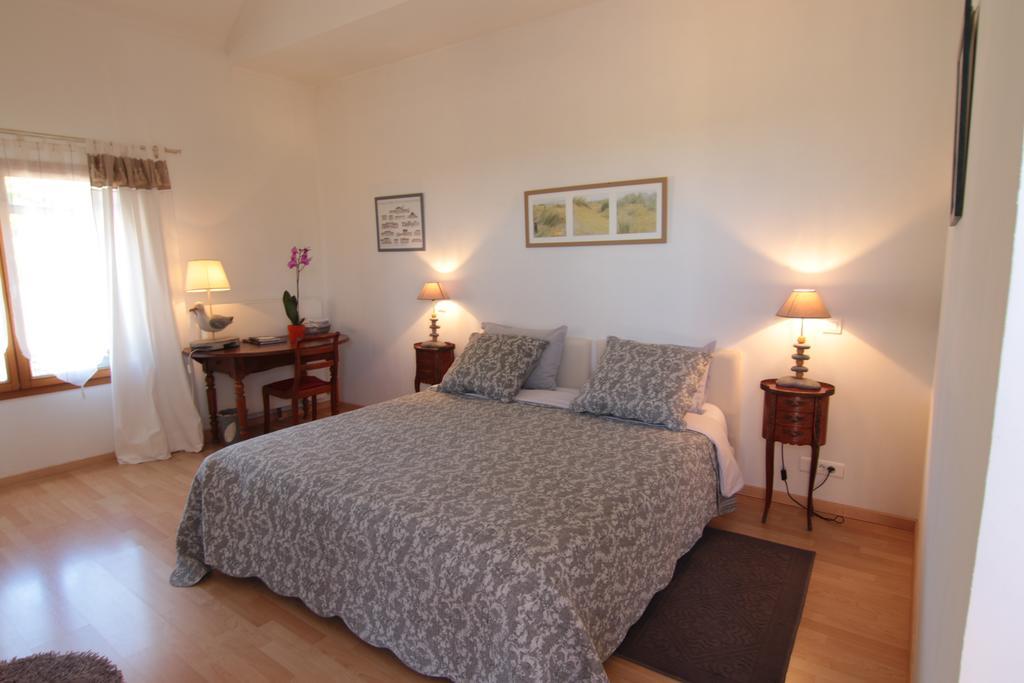 Domaine De La Queyssie Bed & Breakfast Saussignac Exterior foto