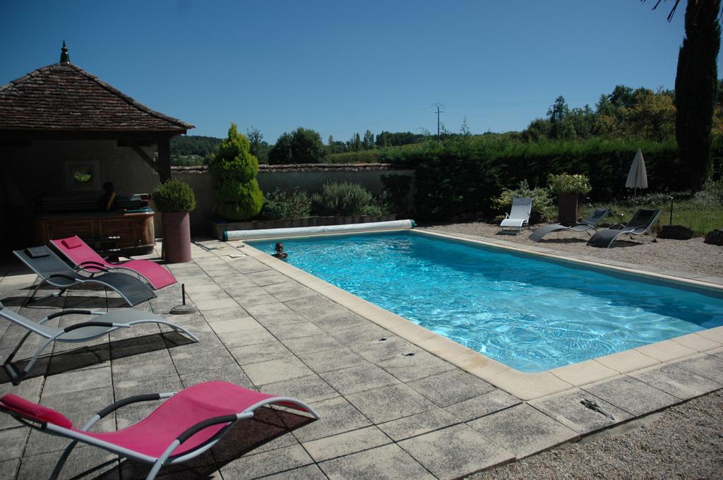 Domaine De La Queyssie Bed & Breakfast Saussignac Exterior foto